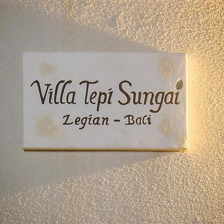 Villa Tepi Sungai Legian Δωμάτιο φωτογραφία