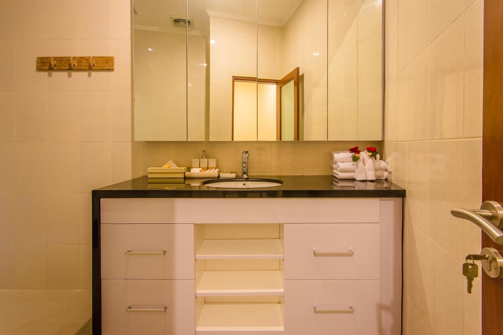 Villa Tepi Sungai Legian Δωμάτιο φωτογραφία
