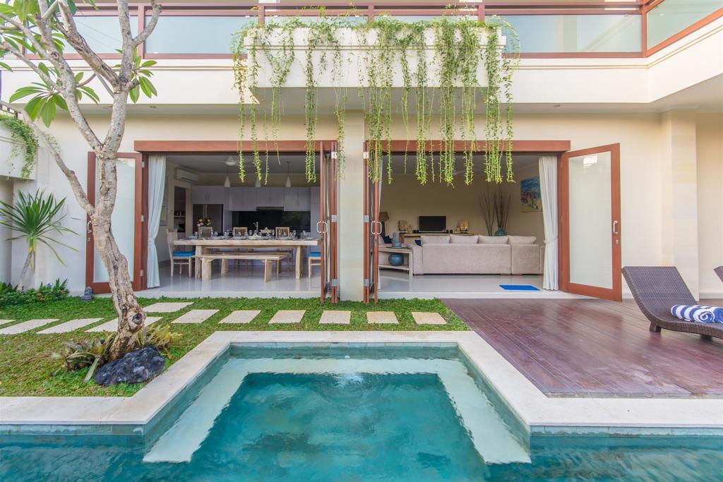 Villa Tepi Sungai Legian Δωμάτιο φωτογραφία