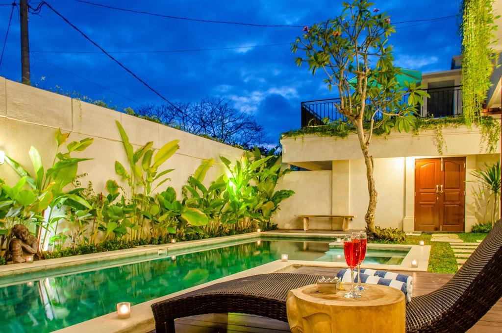 Villa Tepi Sungai Legian Δωμάτιο φωτογραφία